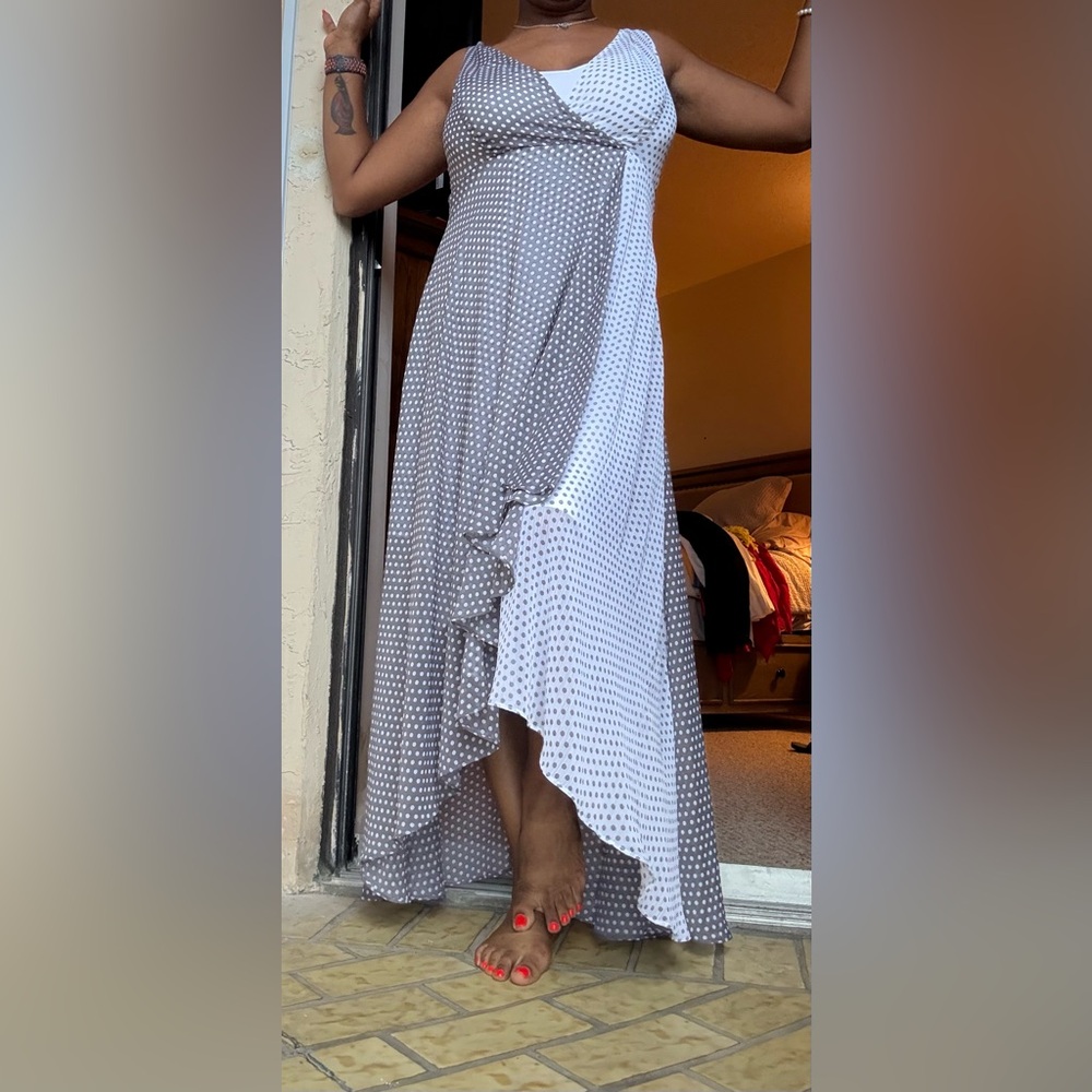Calvin Klein Polka Dot Ruffle High-Low Maxi Dress – Size 6